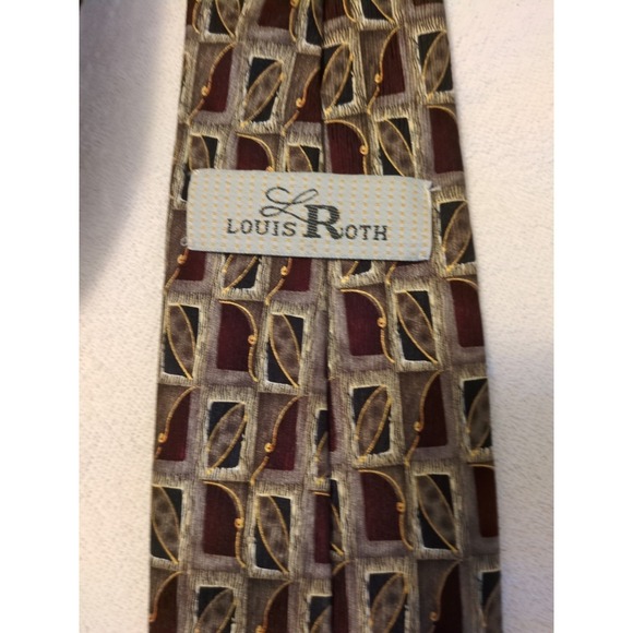 Louis Roth 100% Silk Burgandy Silver & Gold Geometric Pattern Tie 60"x 3 3/4 in - Picture 5 of 6
